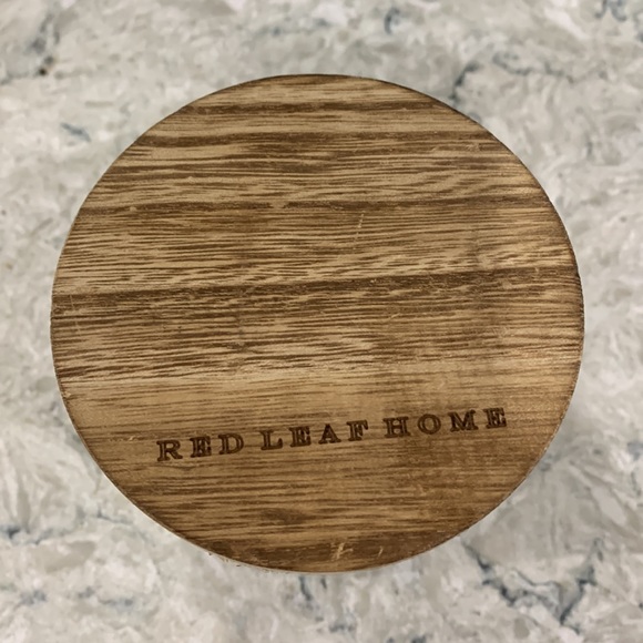 NWT, “Mom, you’re one in a melon” candle - Picture 2 of 4